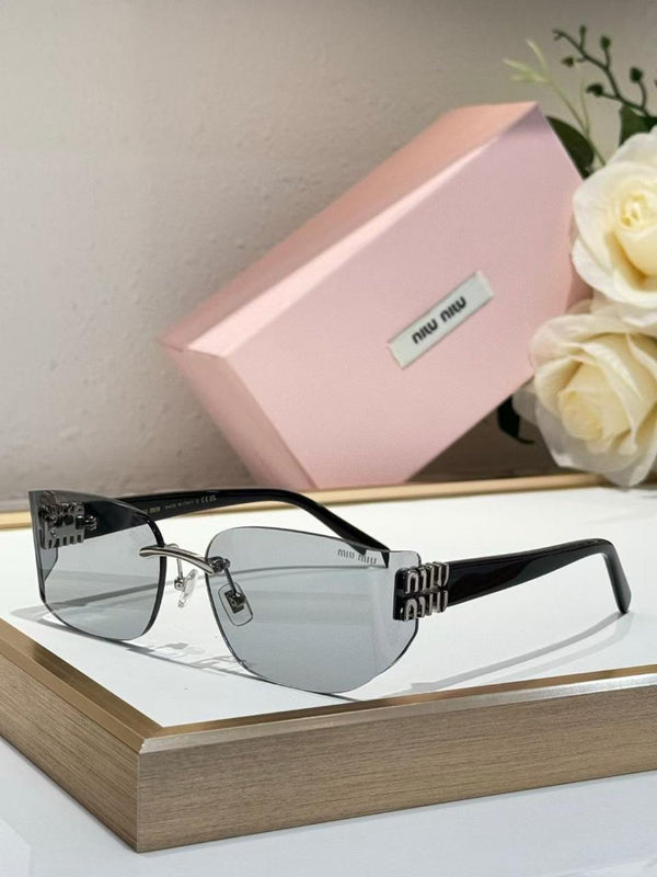 MIU SUNGLASS