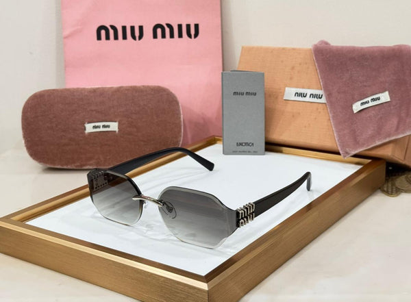 MIU SUNGLASS